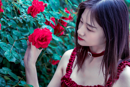 7月17日央行开展4505亿元7天期逆回购操作